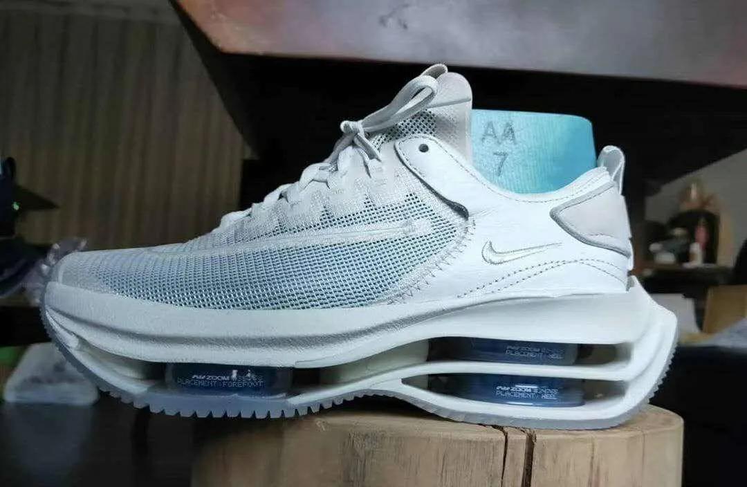 爱游戏体育- 字母哥集锦50佳球 