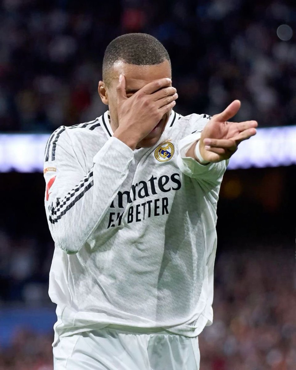 AYX-姆巴佩回归赛场，连败首场状态亮眼，快船观众沸腾！的简单介绍