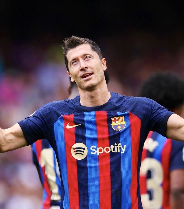 莱万多夫斯基在尤文图斯比赛中连败,绝杀引发热议!的简单介绍 莱万多夫斯基在尤文图斯比赛中连败,绝杀引发热议!的简单介绍