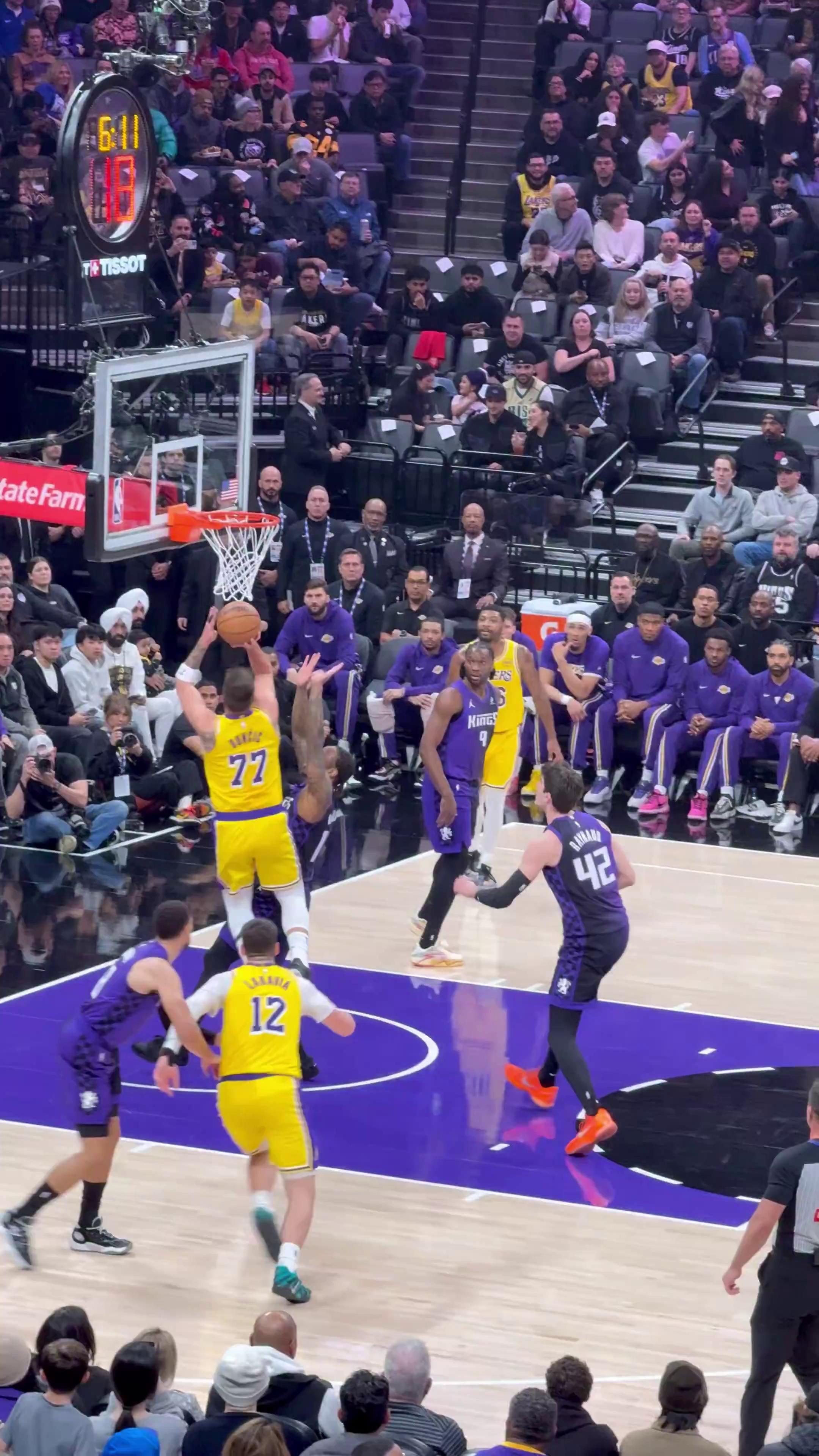 爱游戏体育-东契奇在西班牙队比赛中突破纪录，赛况扑朔迷离引发热议！的简单介绍